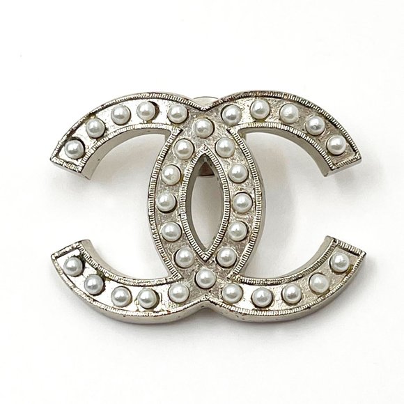 Chanel Silver CC Crystal Large Pin - Picture 1 of 3